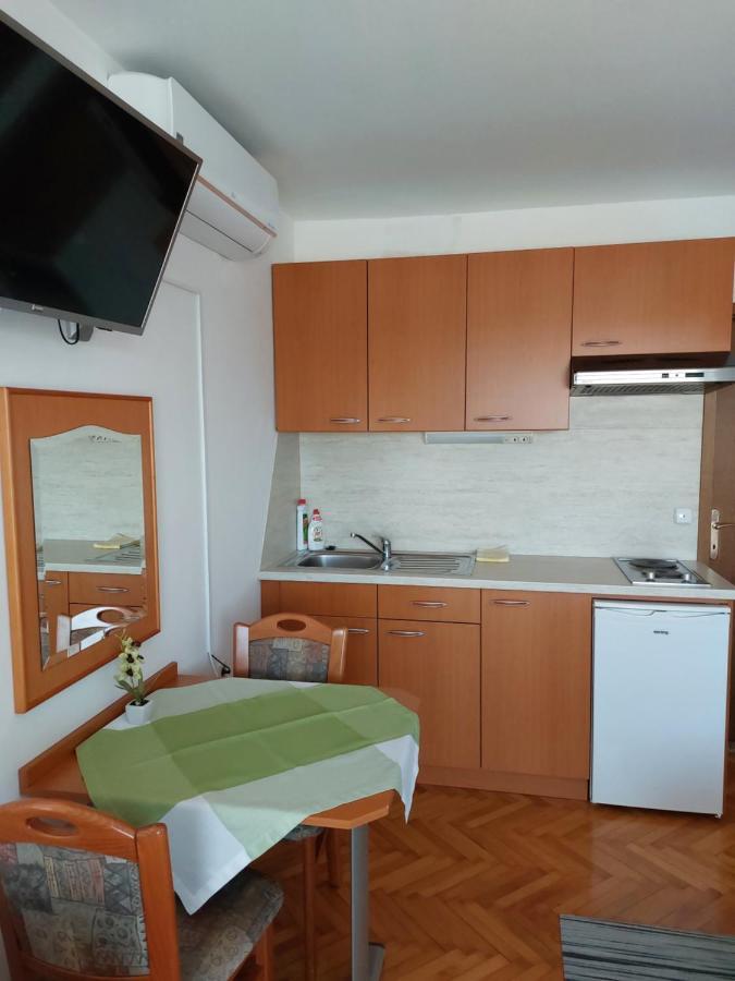 Apartmaji Tisa 摩拉瓦托普利采 外观 照片