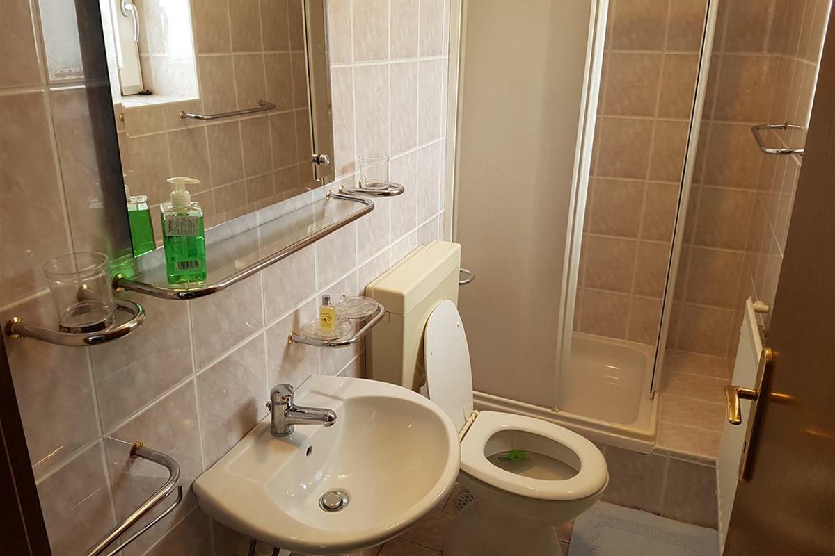 Apartmaji Tisa 摩拉瓦托普利采 外观 照片
